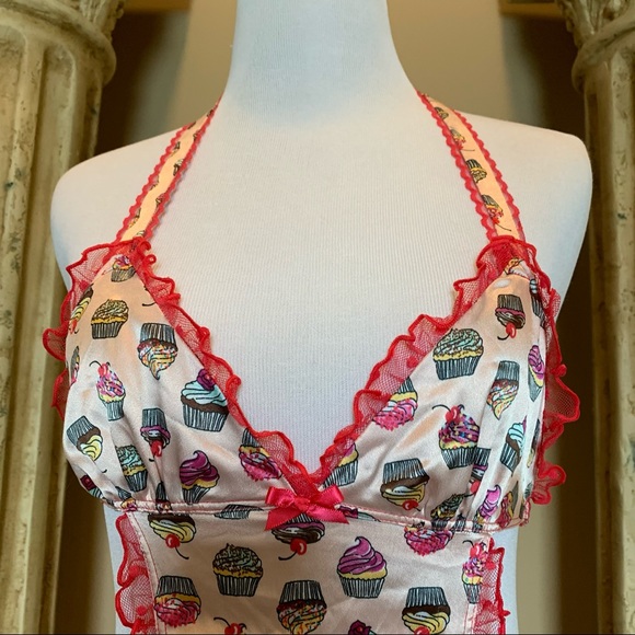VS Vintage Sexy Little Things Cupcake Bakery Apron - Picture 9 of 14